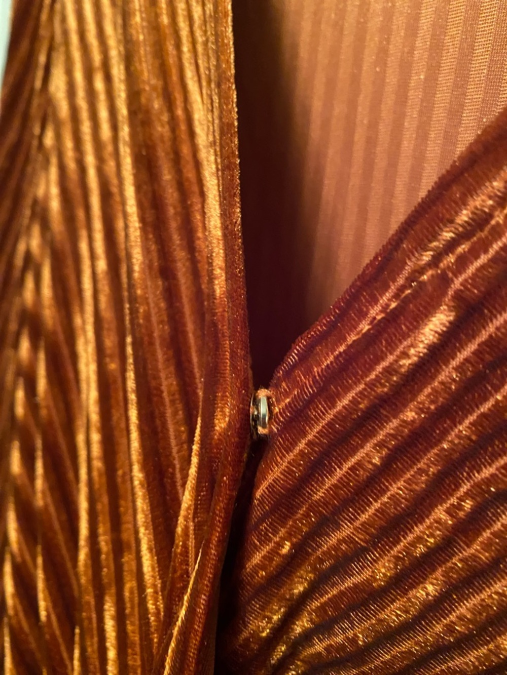 Women's Velour Wrap Midi Dress in Rust…size S - Picture 5 of 7